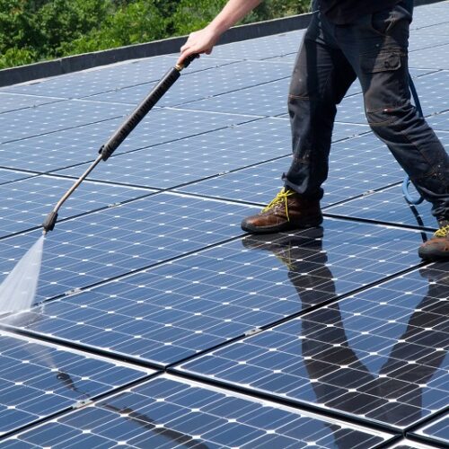 washing and cleaning photovoltaic panels